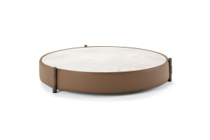 Низкий круглый журнальный столик из керамики и кожи