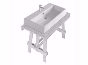 Консоль для умывальника из лиственницы