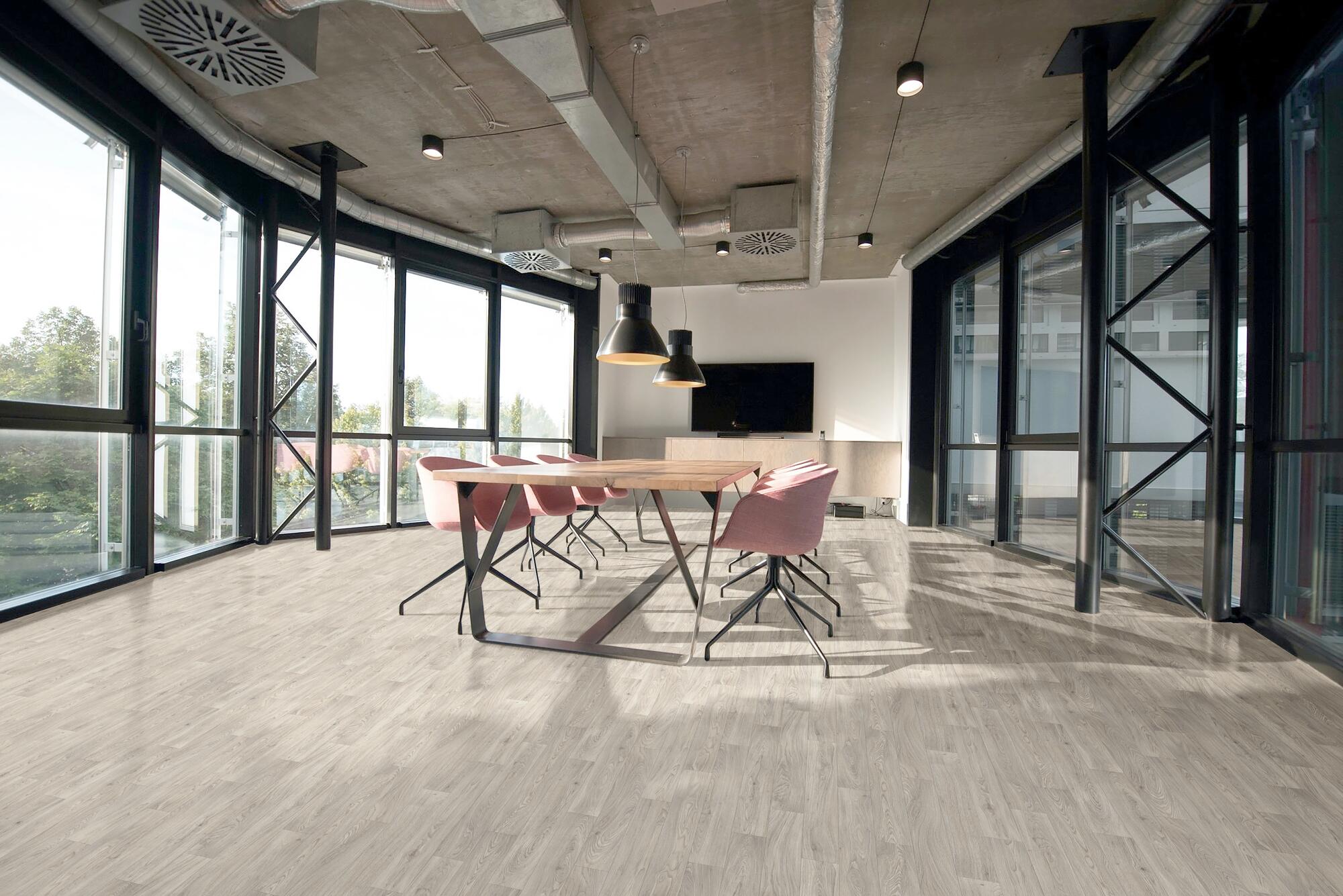 Нескользящий виниловый пол с эффектом дерева BEAUFLOR Titan ARCH-00118199 - Вид №3