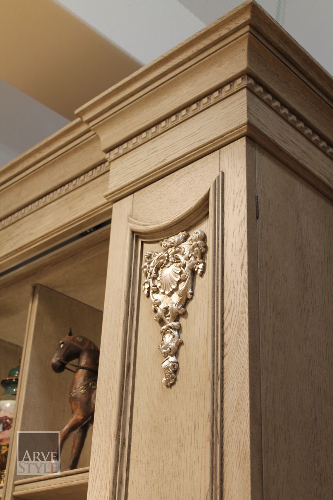 Деревянный настенный книжный шкаф с освещением Arvestyle Giulio ARCH-00117678 - Вид №19