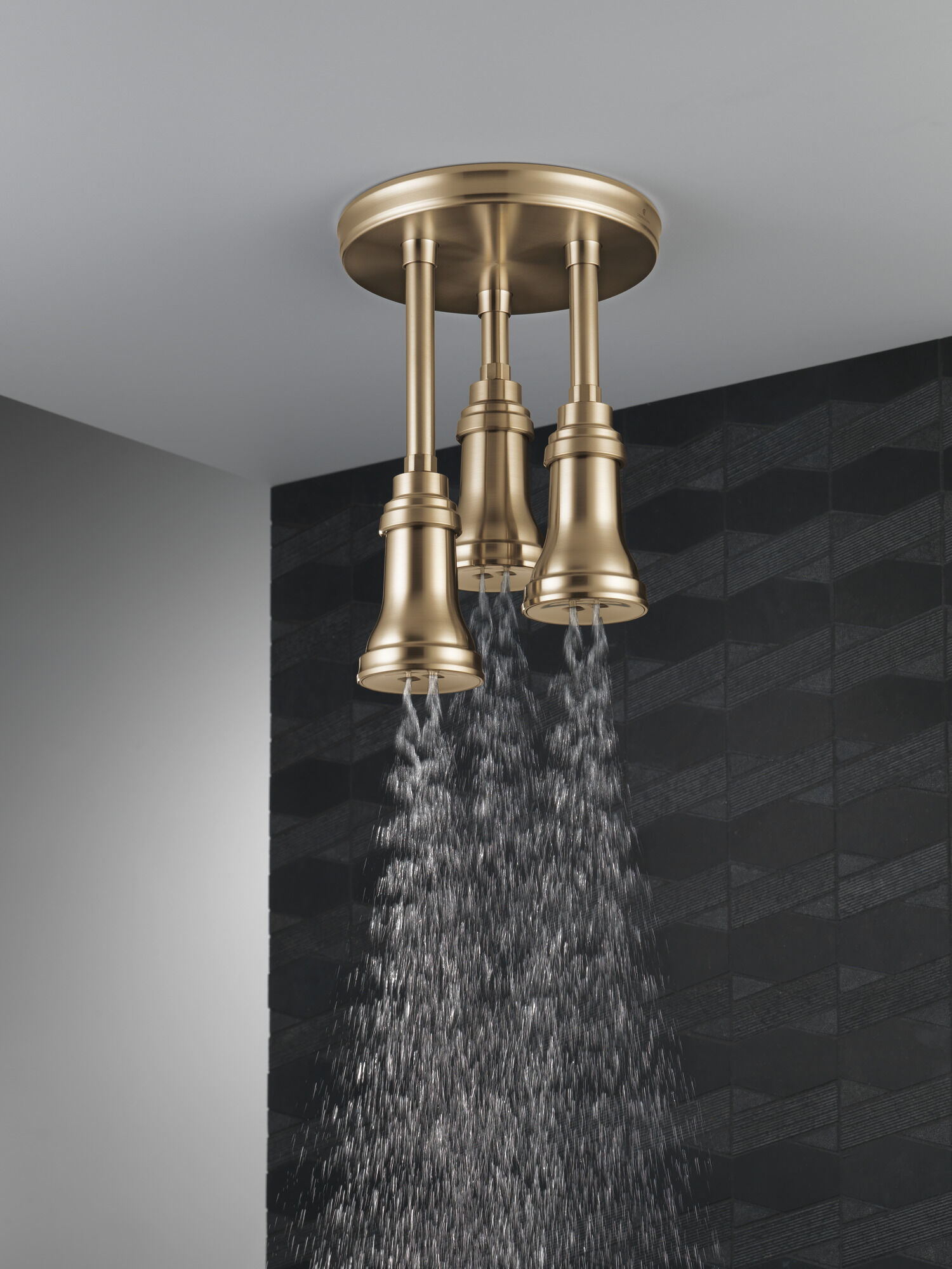 57190-CZ25 H2Okinetic® Подвесная душевая лейка Raincan Delta Faucet Universal Showering Шампанское бронза  - Вид №3