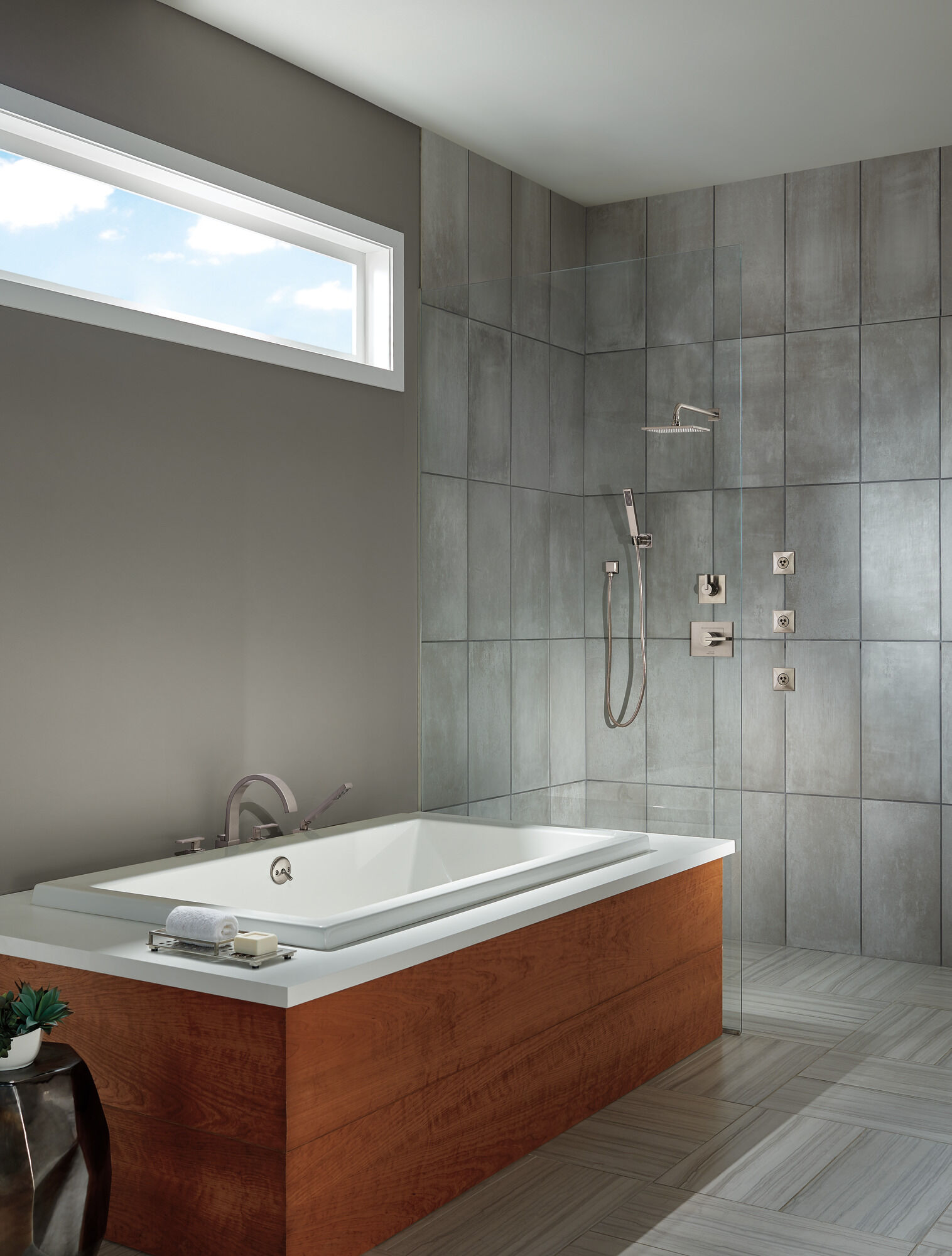 T4753-SS Римская ванна с ручным душем Delta Faucet Vero Нержавеющая сталь - Вид №9