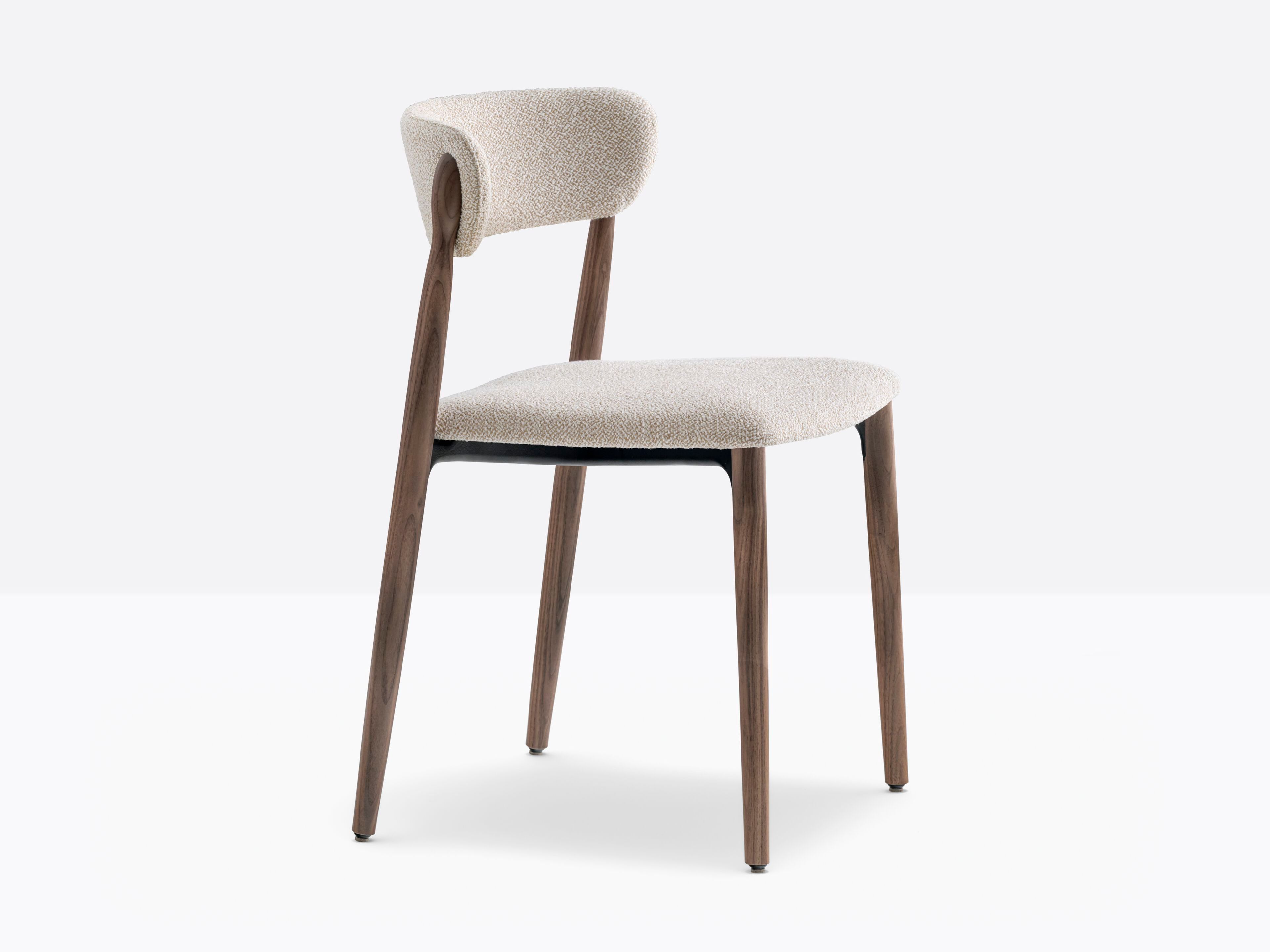 Деревянный мягкий стул Pedrali Nemea ARCH-00095002