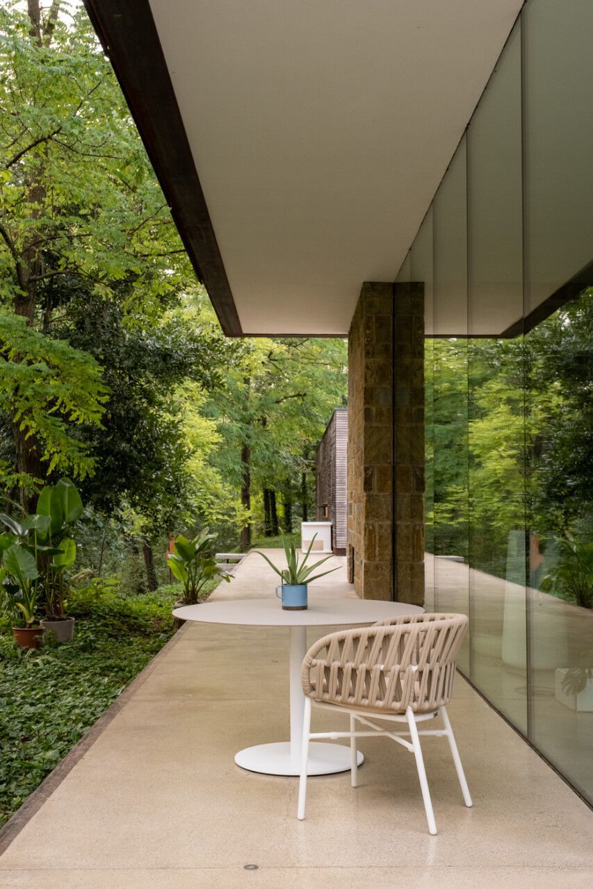 Штабелируемый садовый стул с подлокотниками DRIGANI Drop ARCH-00044870 - Вид №19