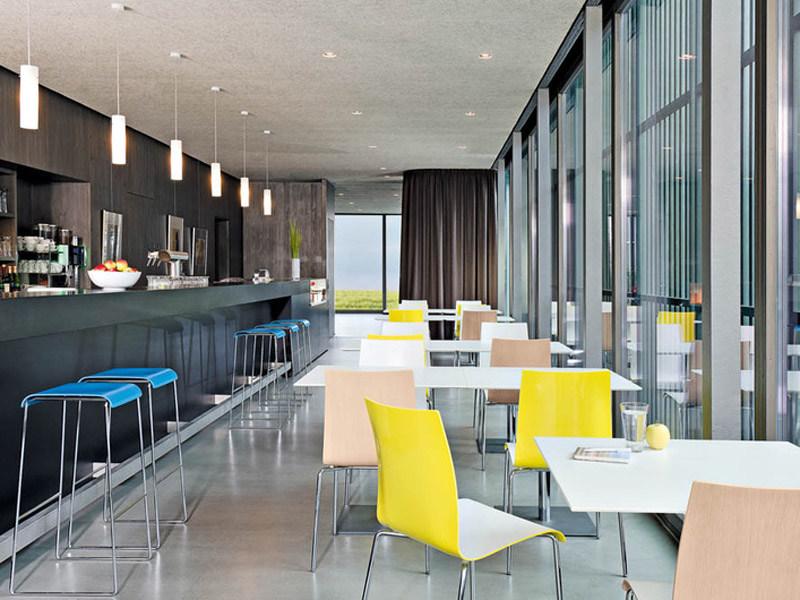 Brunner Штабелируемый пластиковый стул с санками Fina sun-id-1420904 - Вид №2