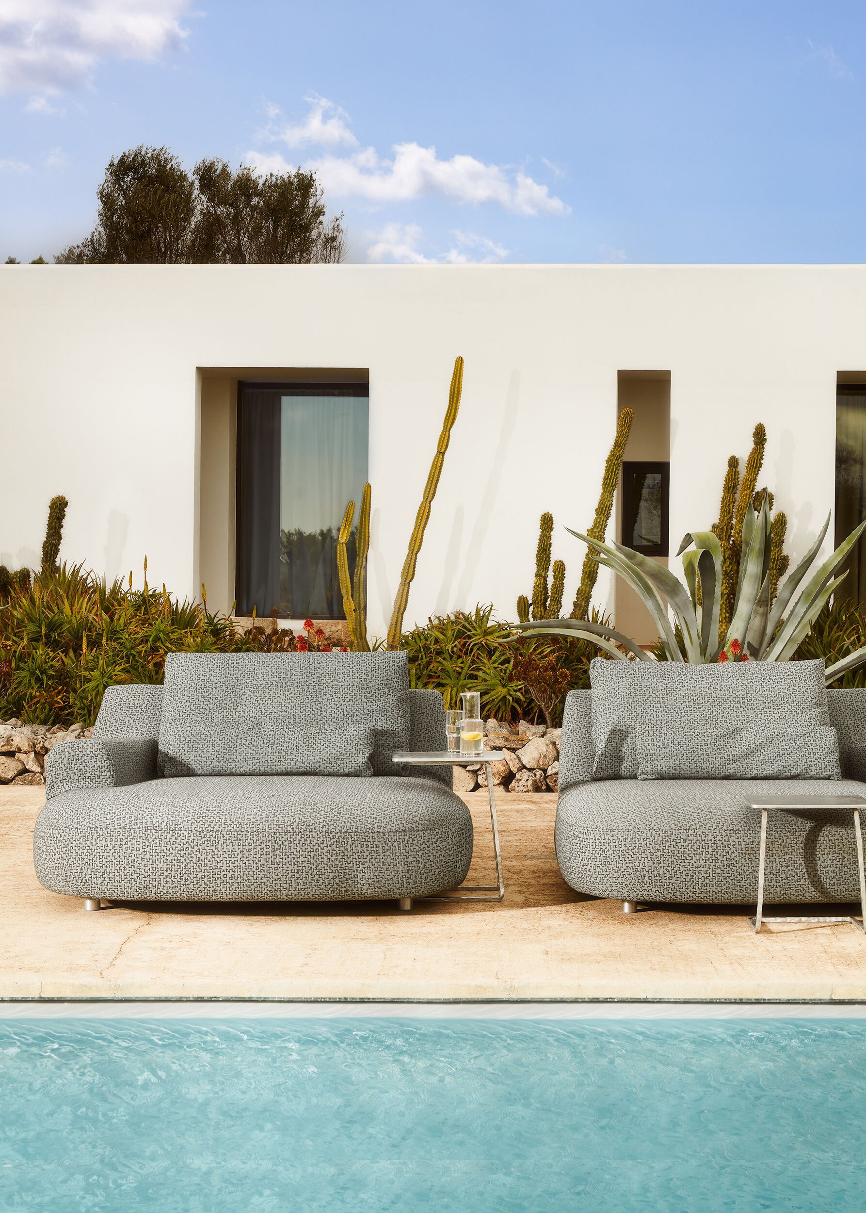 Бронзовый прямоугольный садовый столик Exteta Moonlight ARCH-00053616 - Вид №8