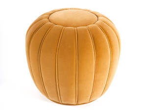 Бархатный пуф