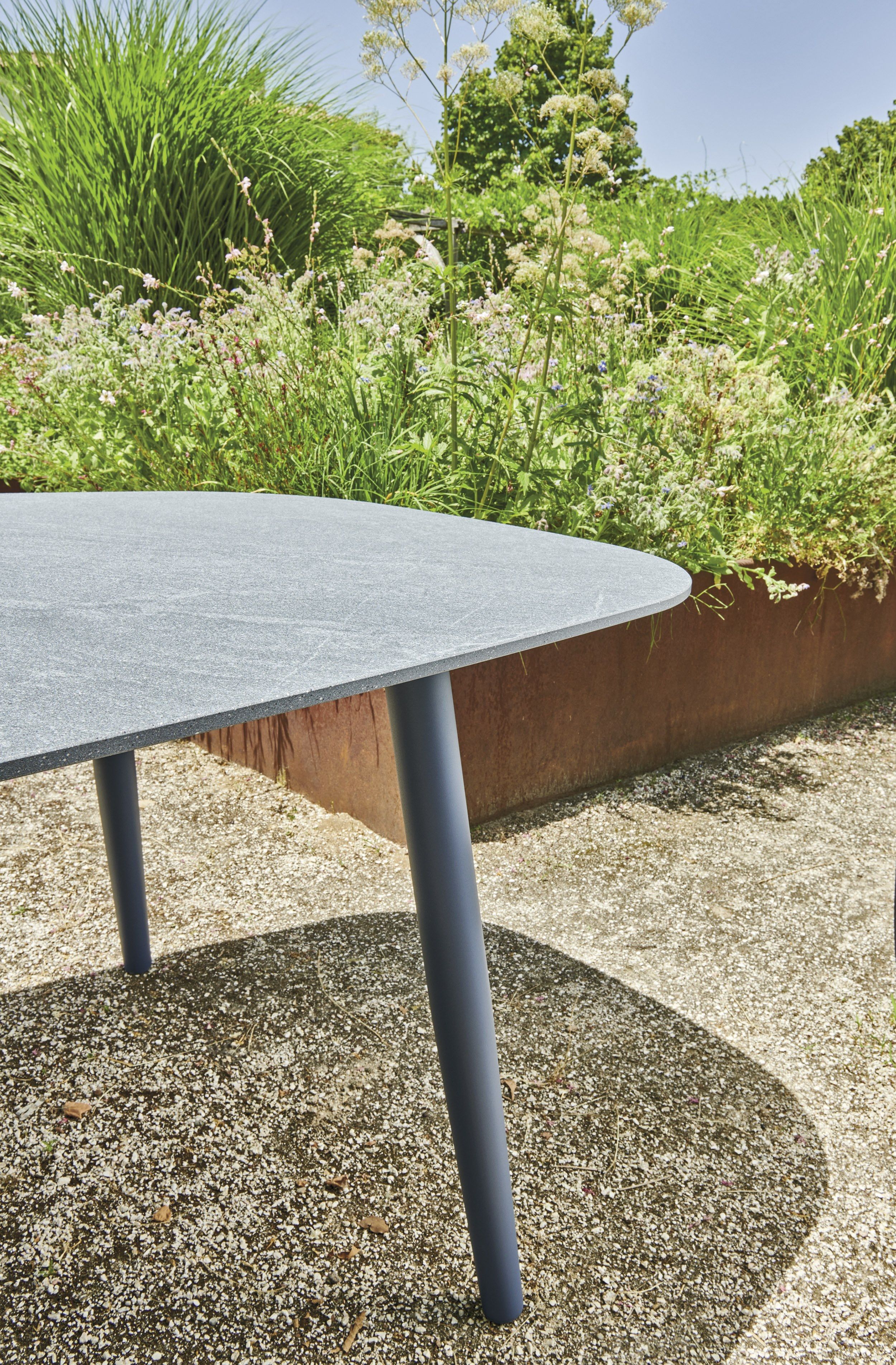 Алюминиевый овальный садовый стол с порошковым покрытием Varaschin эллипс ARCH-00002965 - Вид №2