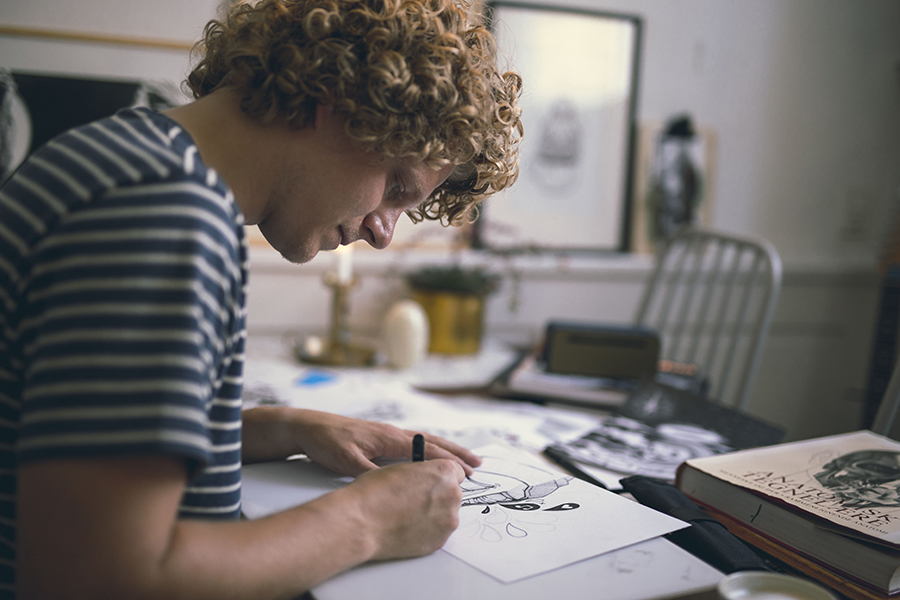 Колонка беспроводная с ремешком aMOVE синяя KREAFUNK KFNG71 - Вид №3