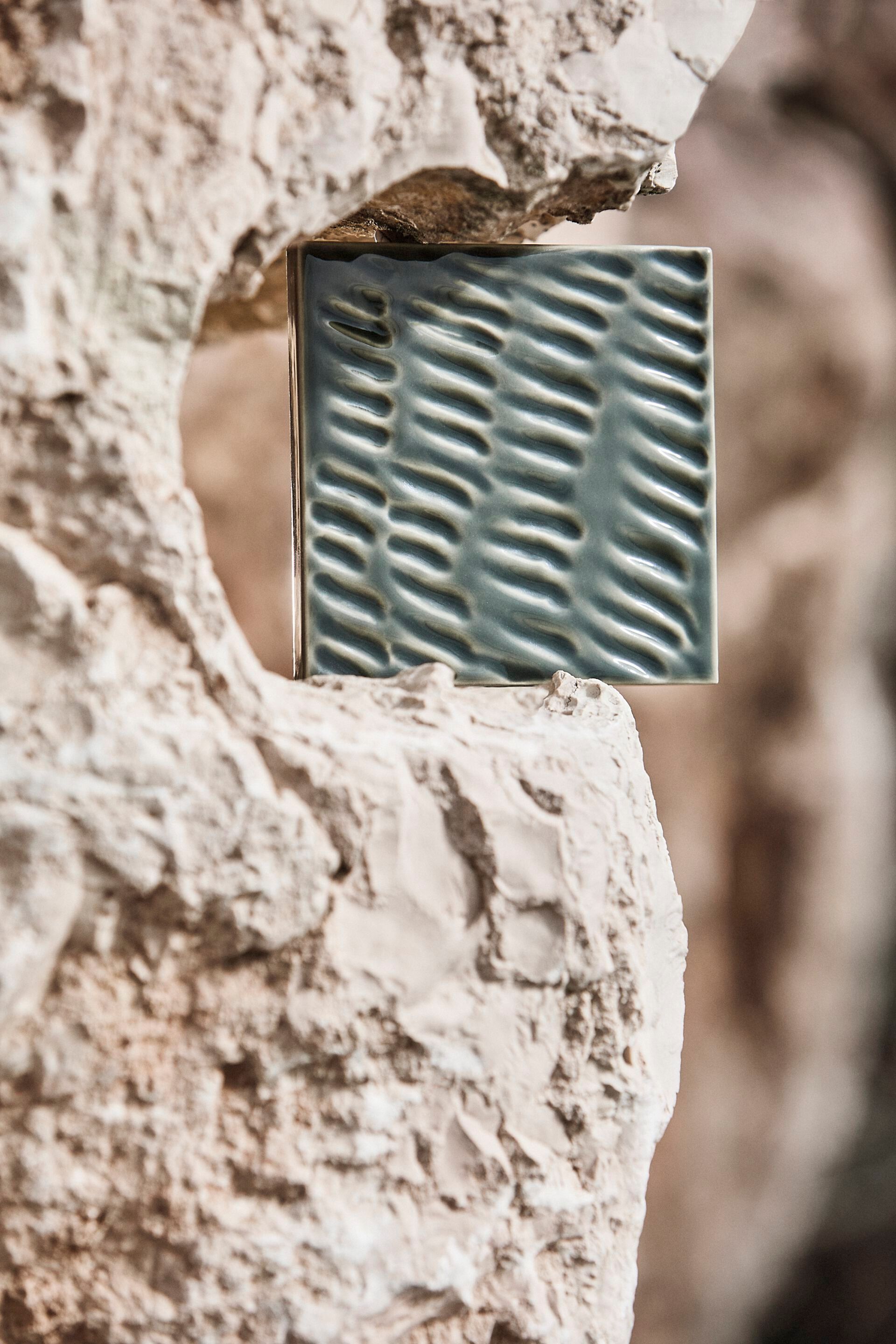 Керамическая трехмерная поверхность плитки Bosa Motus / Mythos ARCH-00110810 - Вид №1