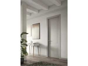 Распашная дверь с выдвижными петлями