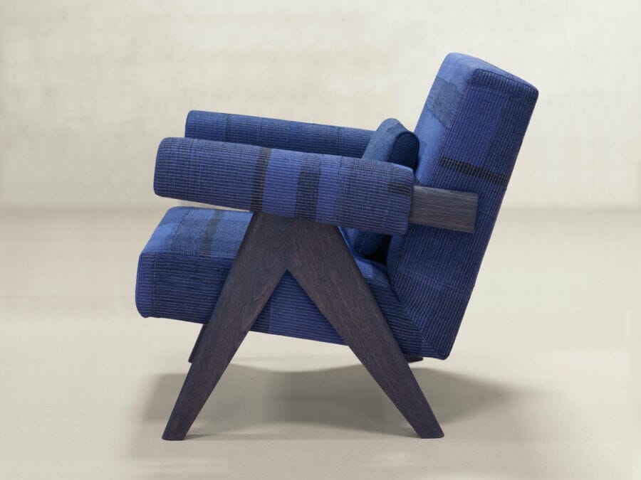 Тканевое кресло с подлокотниками Phantom Hands Project Chandigarh ARCH-00129534