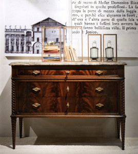 Комод  ANNIBALE COLOMBO H 1409