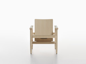 Ясень стул с подлокотниками