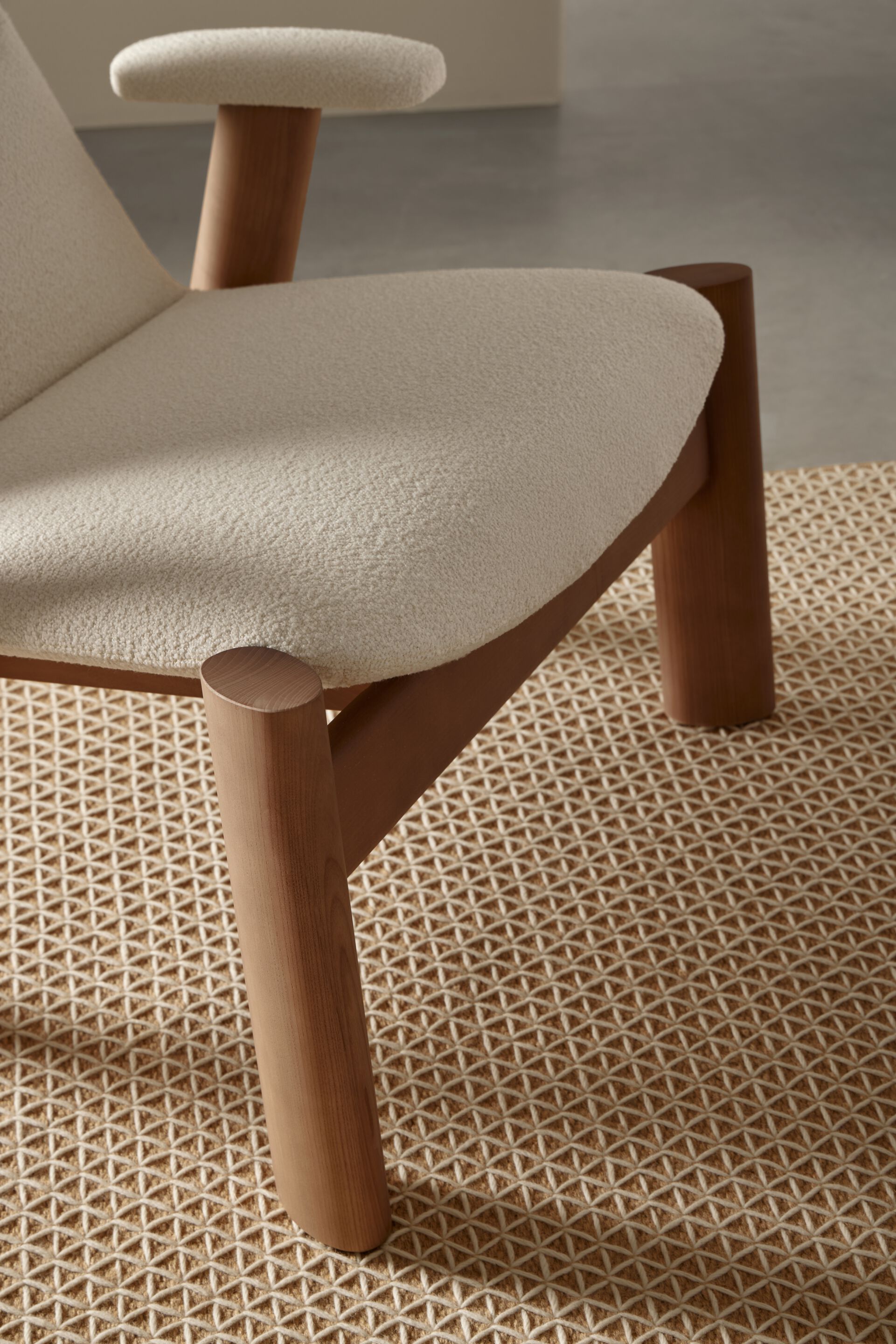 Тканевое кресло с подлокотниками и высокой спинкой Blasco&Vila Koko ARCH-00052337 - Вид №8