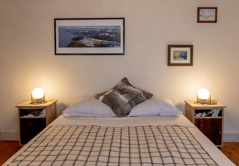 Pascal & Philippe Настольная лампа из опалового стекла на деревянном основании Juliette sun-id-1422038 - Вид №8