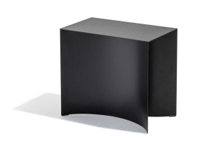 Стальной стул