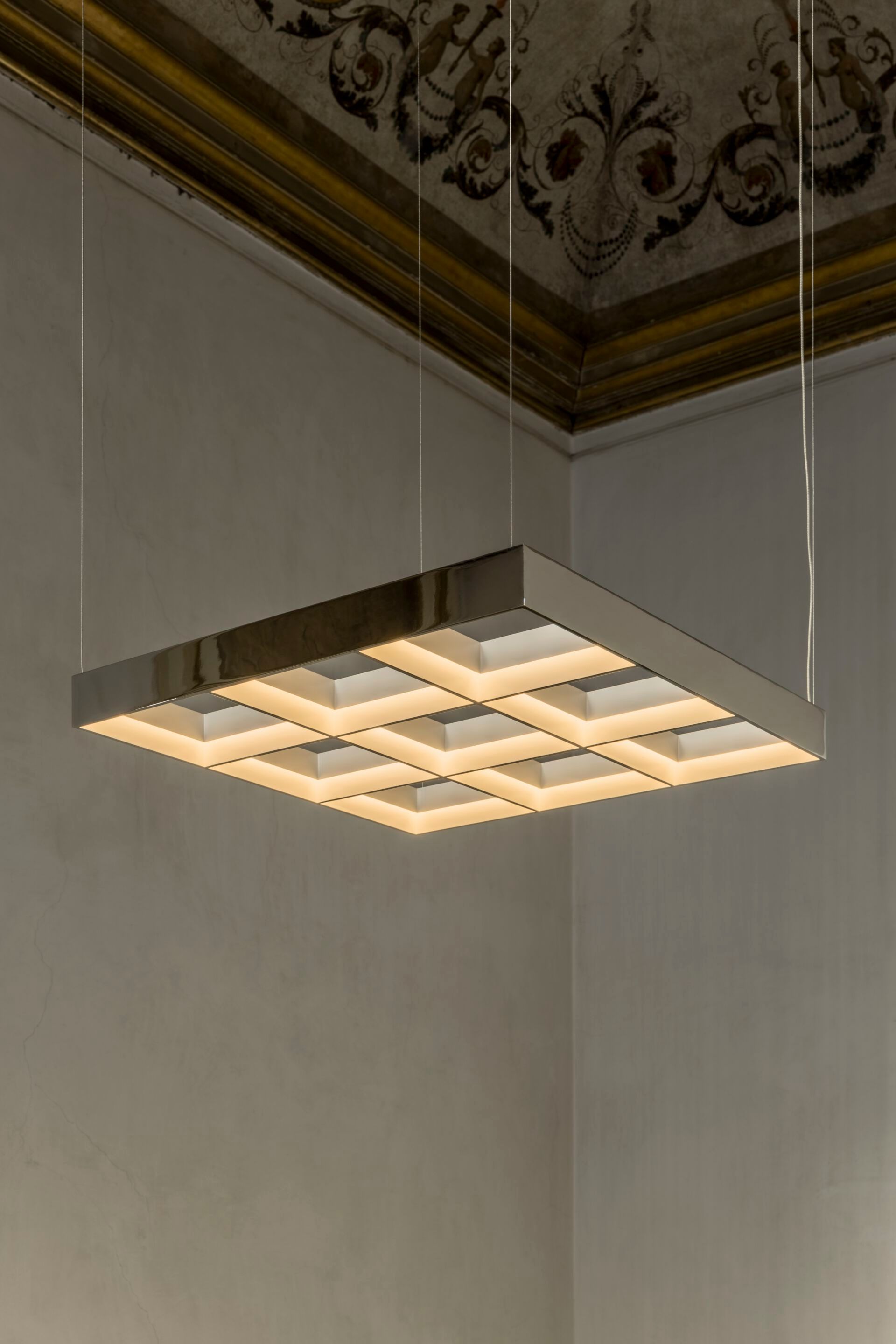 Алюминиевый светодиодный подвесной светильник Michael Anastassiades FRAME ARCH-00078148 - Вид №1