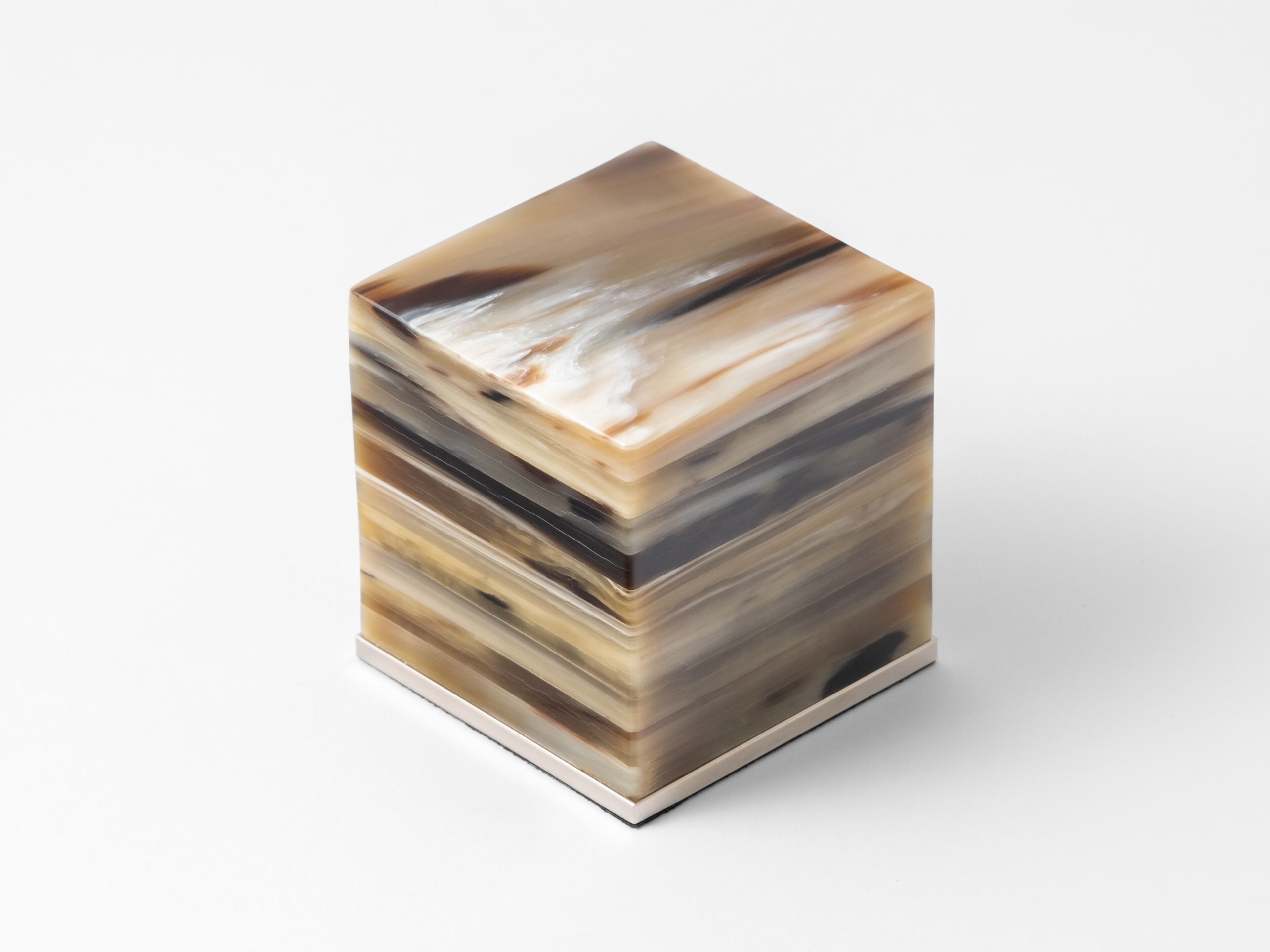 Пресс-папье из рога и латуни Zanchi 1952 PZHBS01BVNK ARCH-00062664