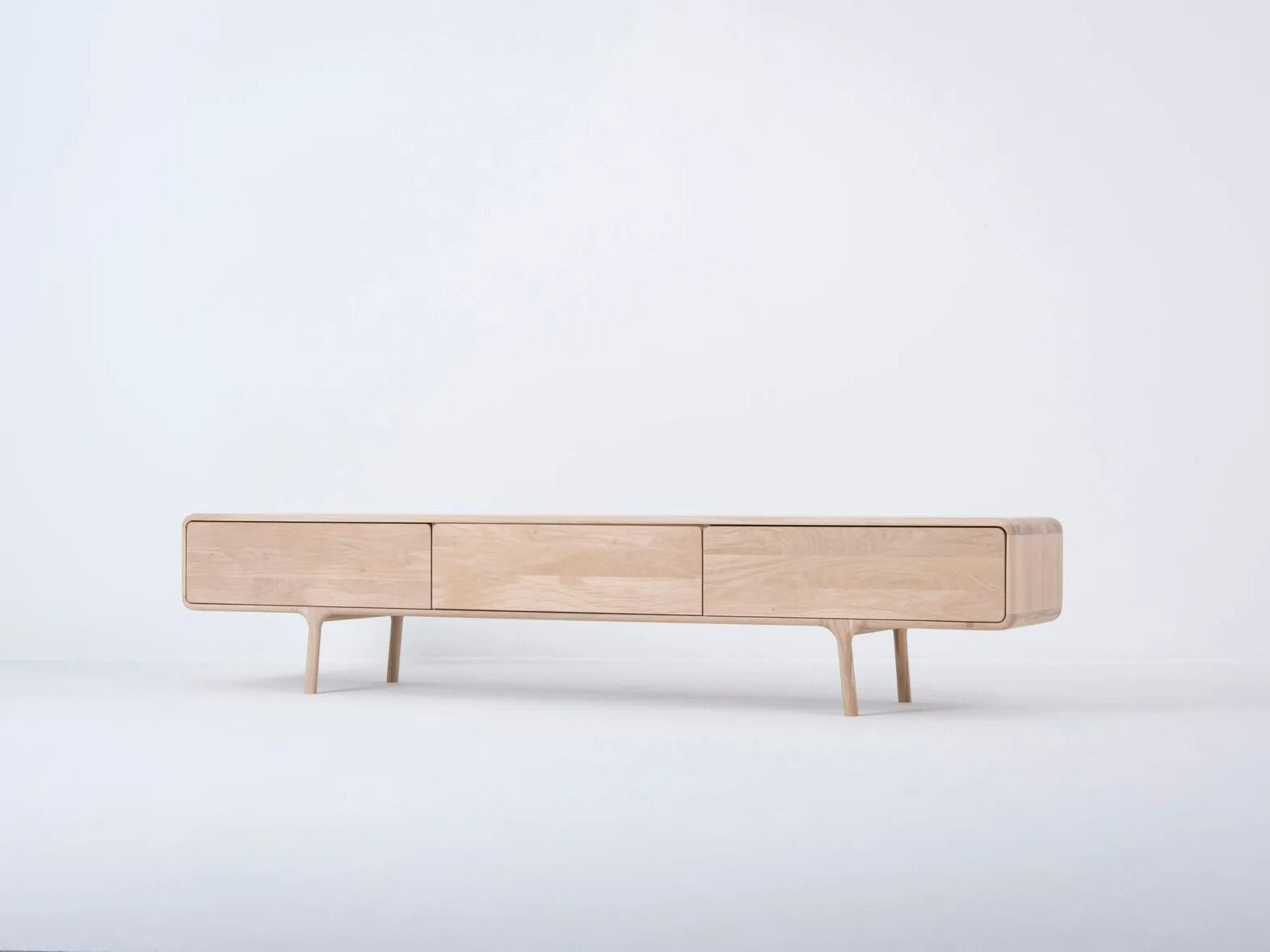 Низкий дубовый ТВ-шкаф с ящиками Gazzda Фавн ARCH-00041114 - Вид №5