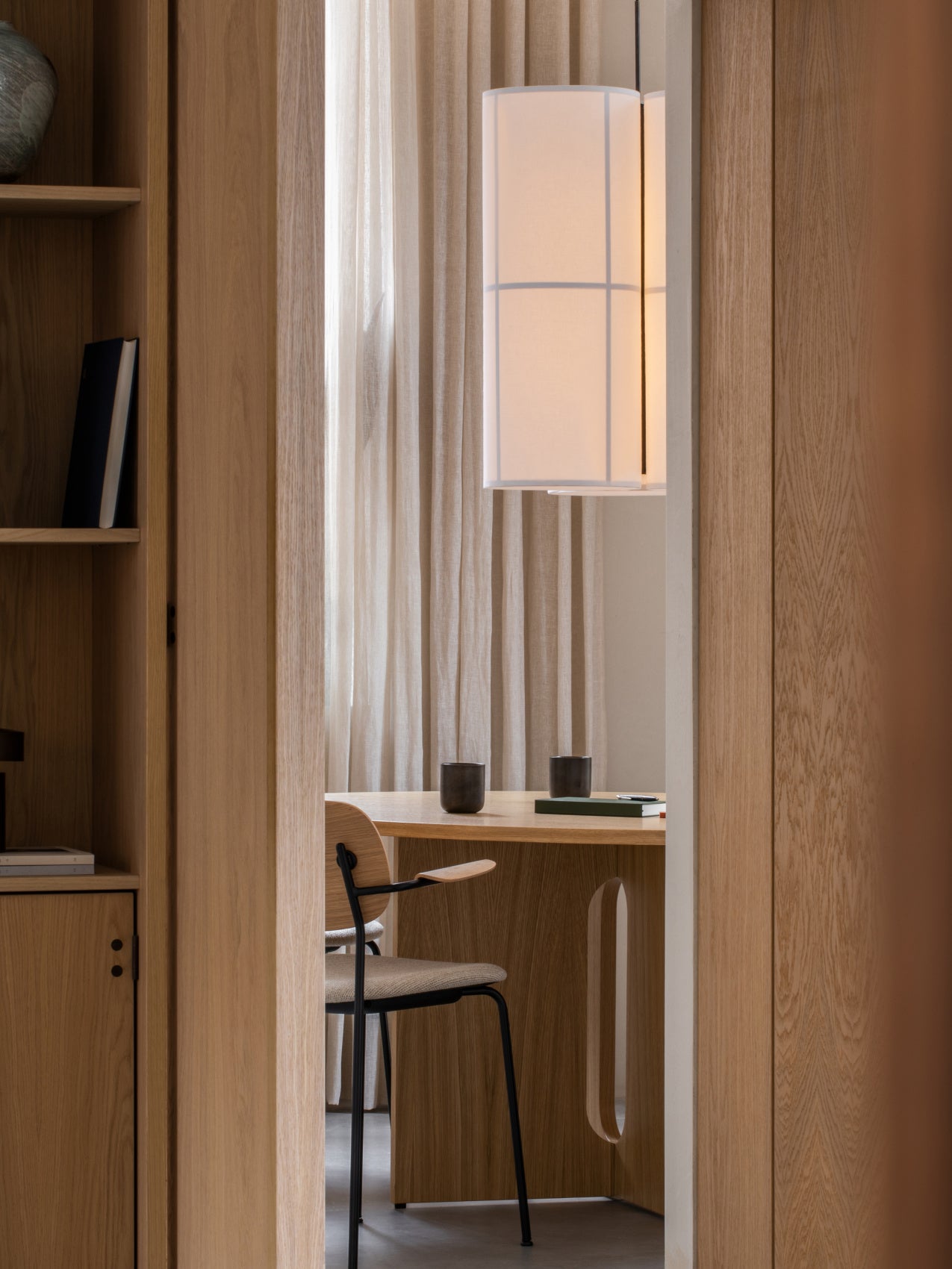 5709262044252 Обеденный стол Androgyne LuceLight  - Вид №14