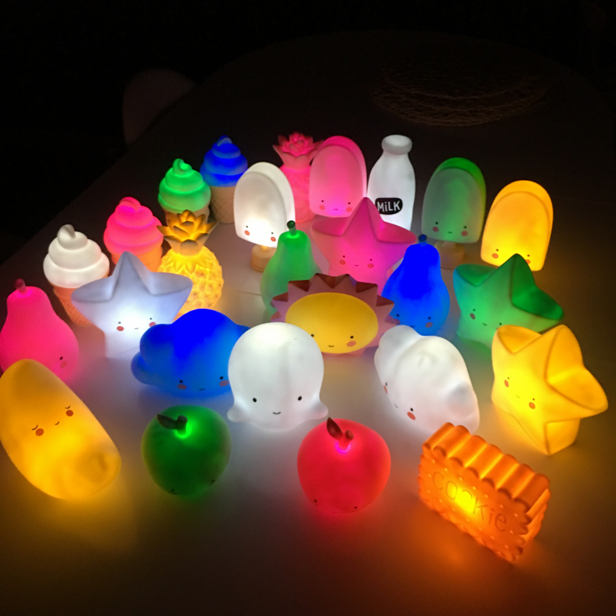 Детский ночник Yellow Lolly Ice Cream LITTLE LOVELY COMPANY  281742 Желтый Santreyd  - Вид №3