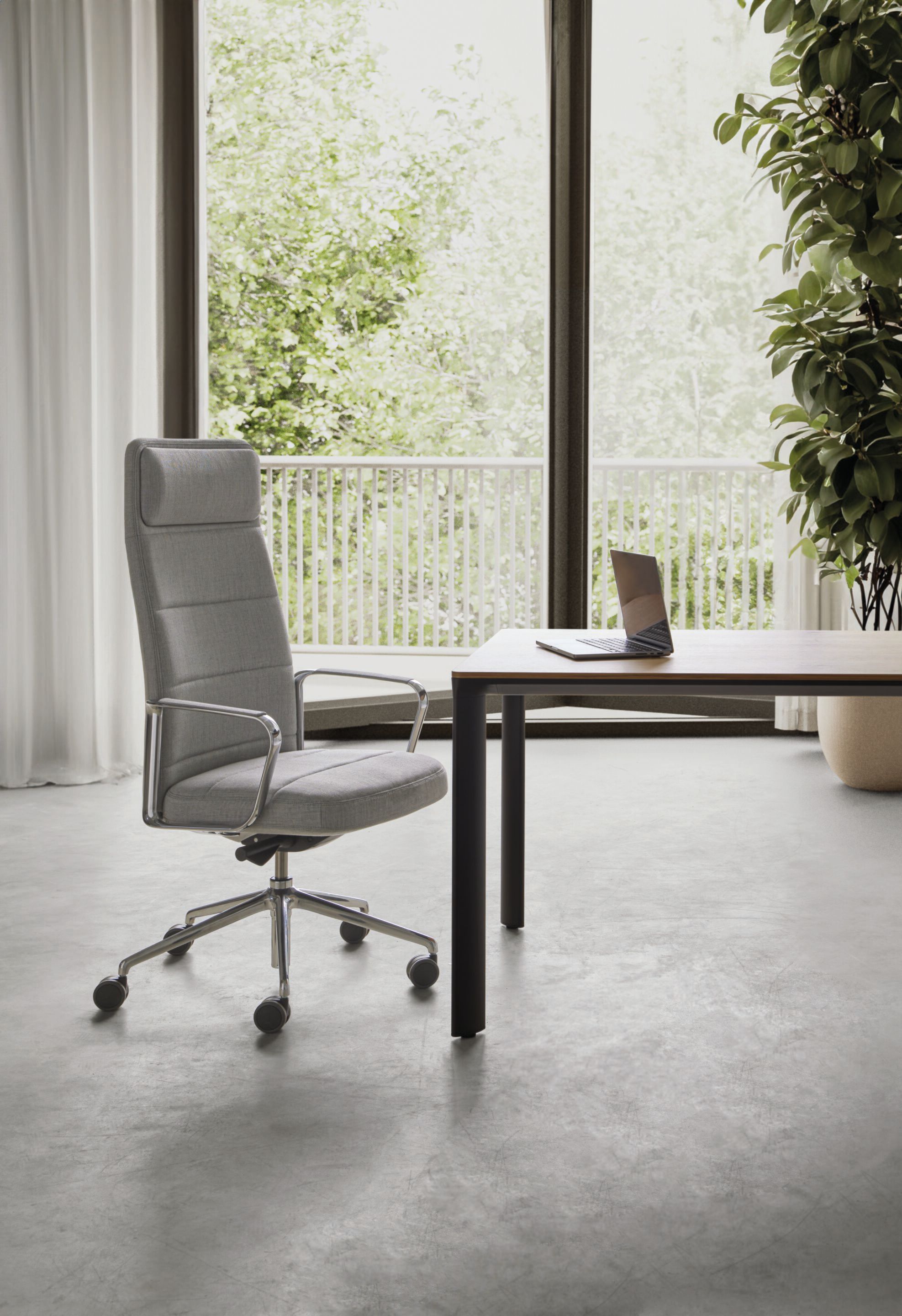 5-спицевое кожаное вращающееся офисное кресло с высокой спинкой INCLASS ZenPro ARCH-00120578 - Вид №7