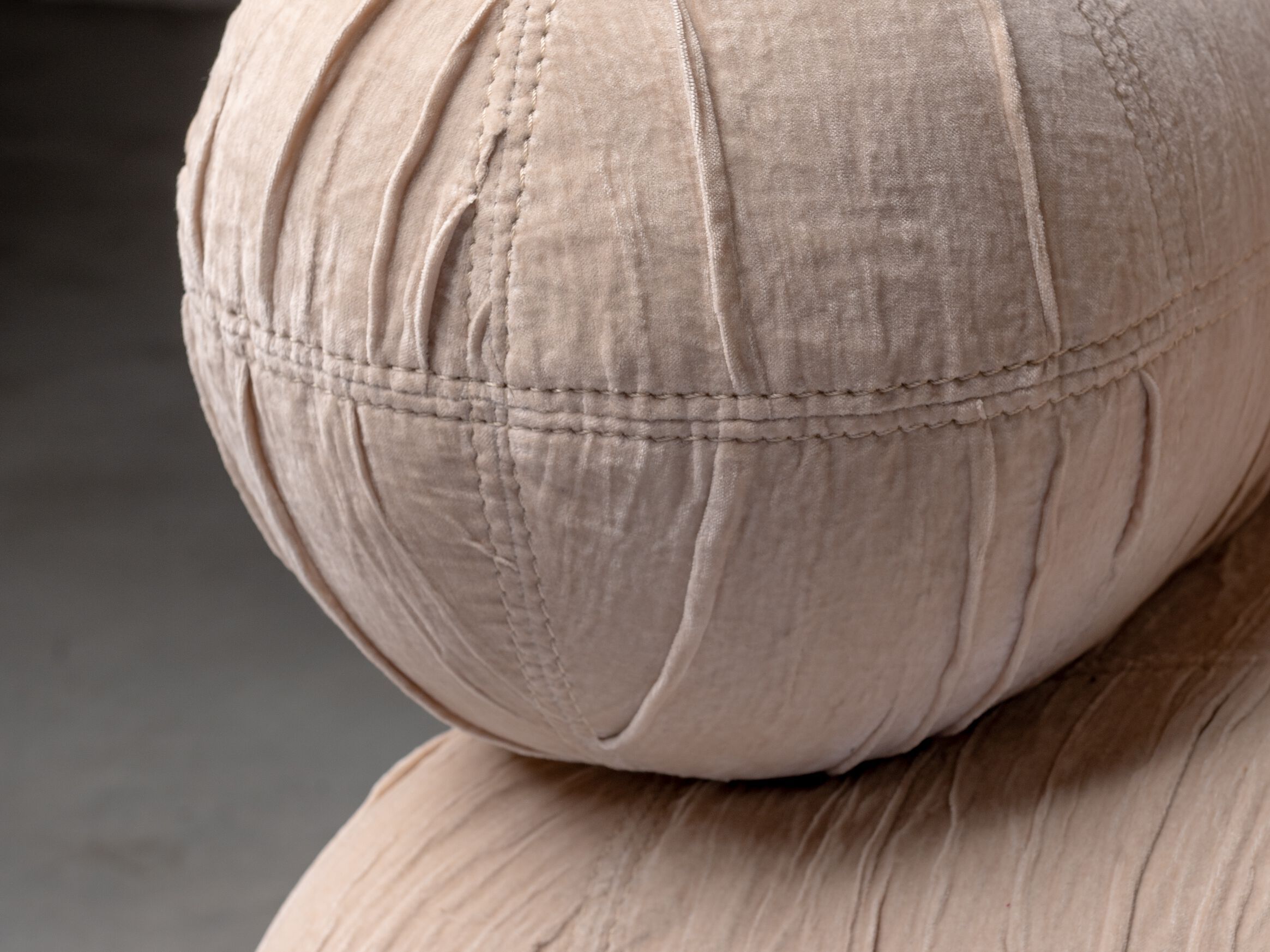 Тканевое кресло с подлокотниками The House of Lyria DIOMIRA ARCH-00124004 - Вид №8