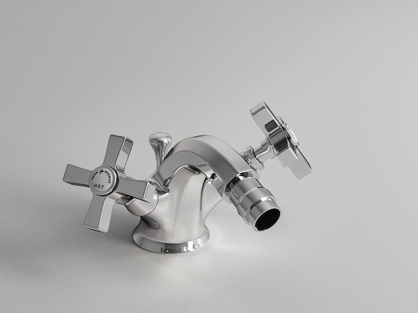 Смеситель для биде с одним отверстием и отдельными розетками Park Avenue Crowe ARCH-00098620