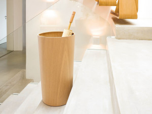 Деревянная напольная подставка для зонта