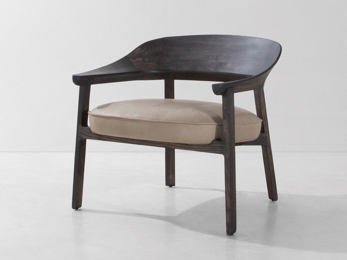 Кресло из ясеня с мягким сиденьем District Eight Collette ARCH-00063853