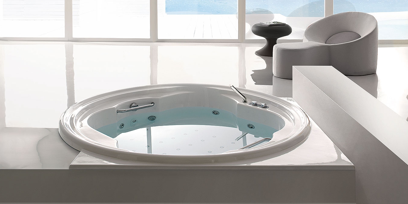 Ванна встроенная с гидромассажем V6697 Gruppo treesse Perla - Вид №1