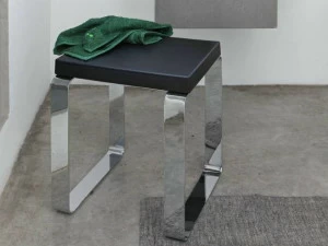 Geelli Табурет для ванной из полиуретана Quadra