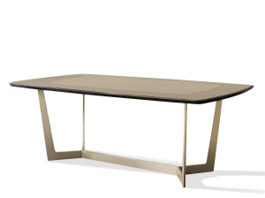 Прямоугольный обеденный стол