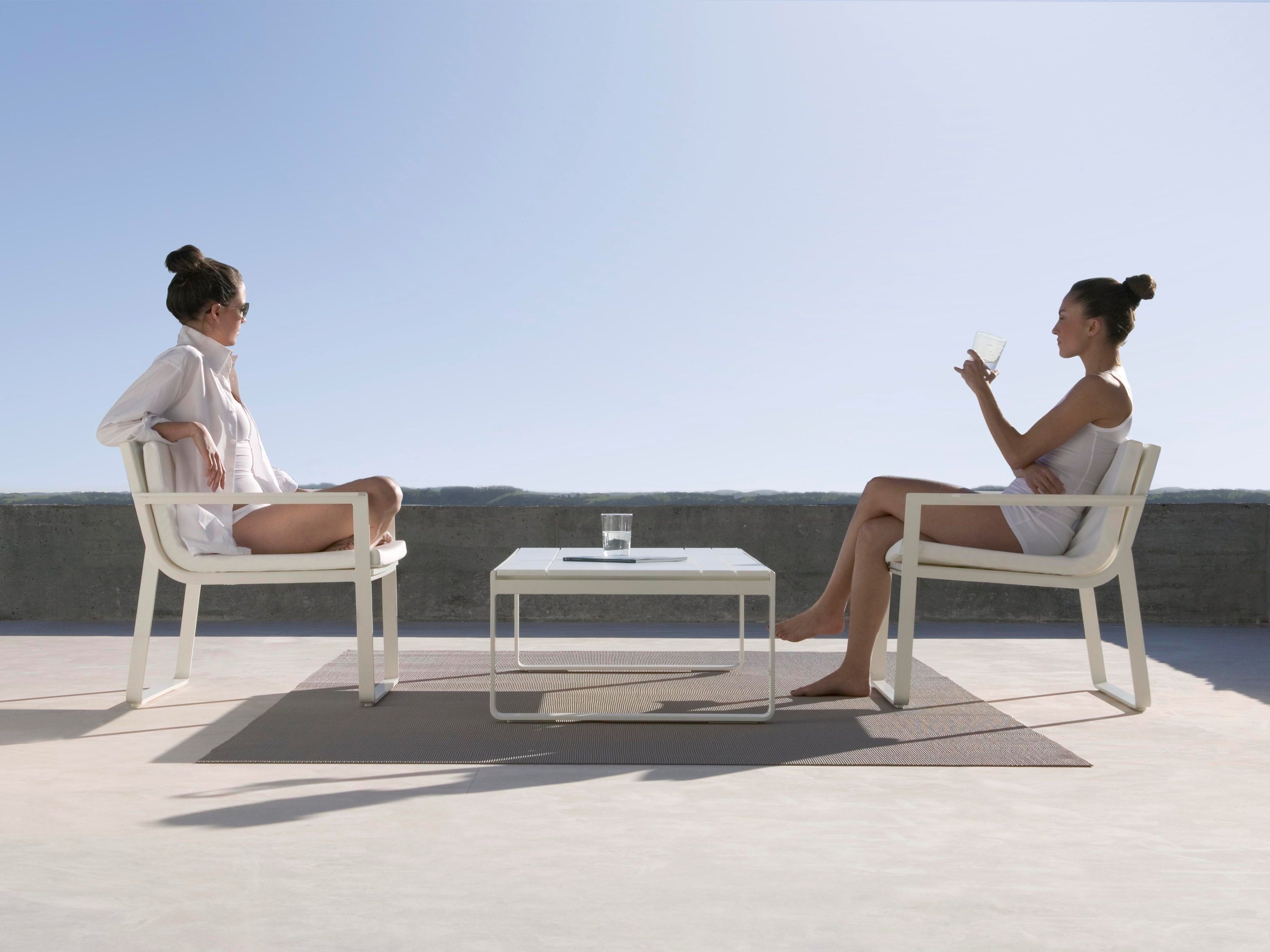 Термокрытый алюминиевый садовый стул с подлокотниками GANDIABLASCO ARCH-00128865 - Вид №2