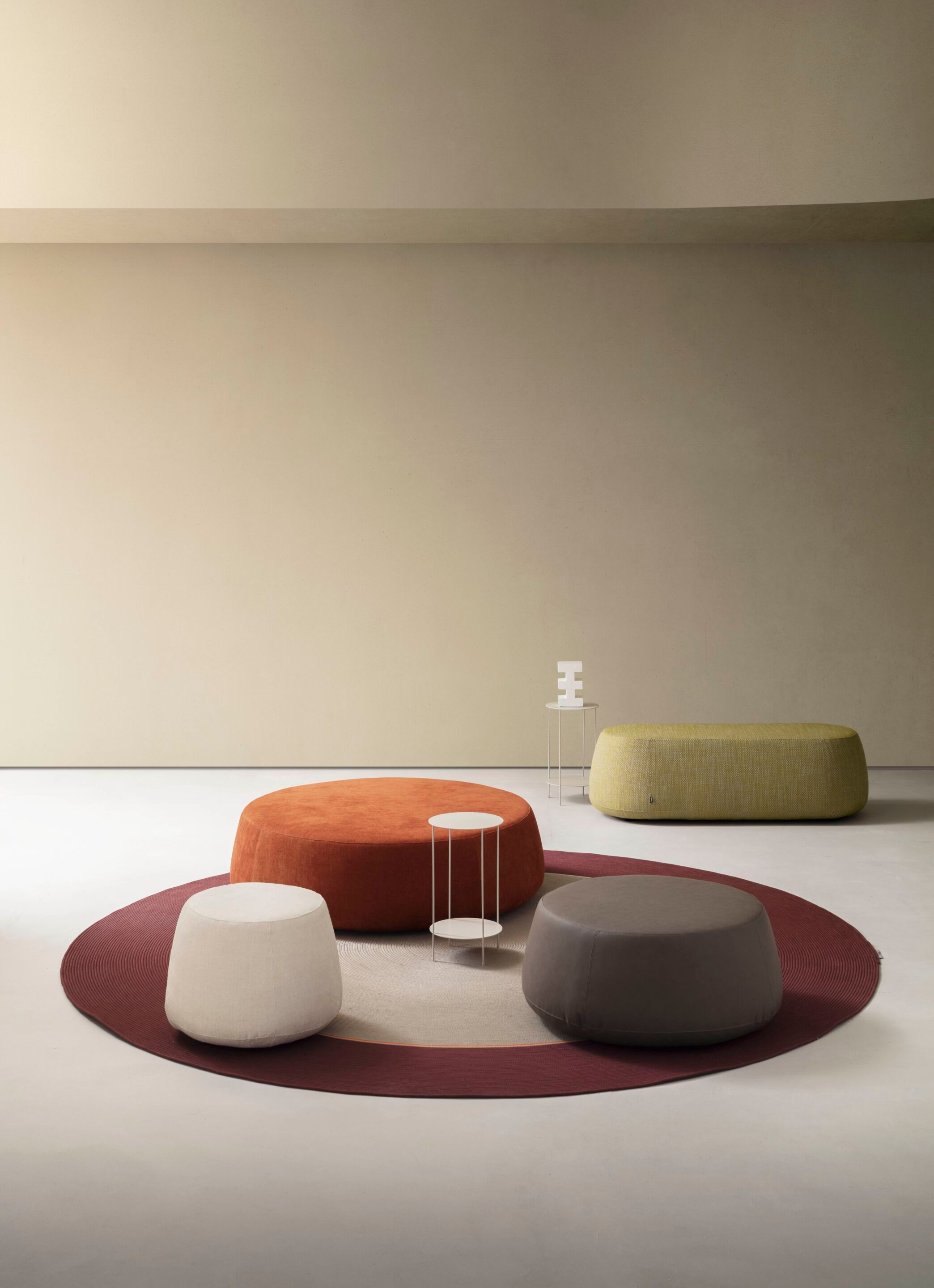 Овальный пуф из ткани Alf DaFrè DENNY ARCH-00005864 - Вид №1