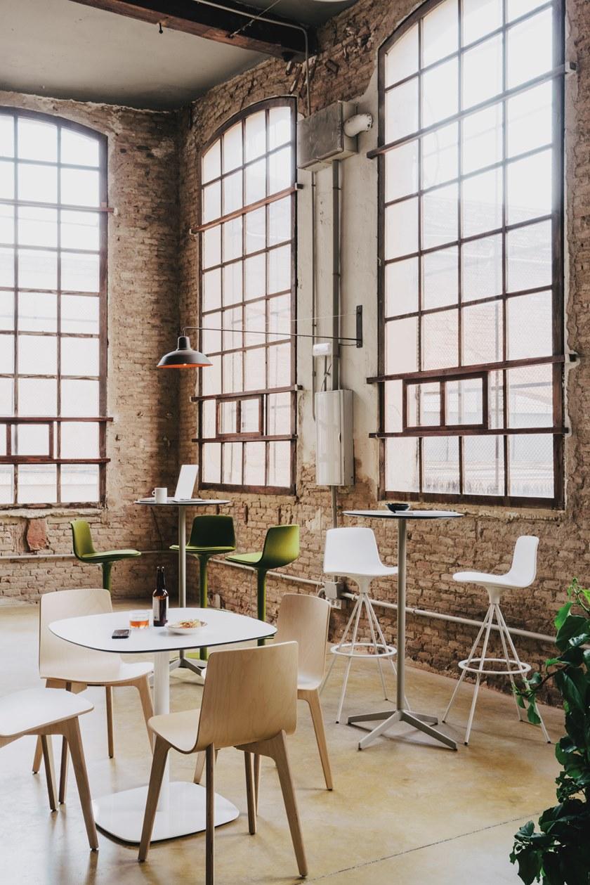 ENEA Высокий стол с алюминиевым основанием и столешницей из hpl Lottus tables sun-id-1446367 - Вид №1