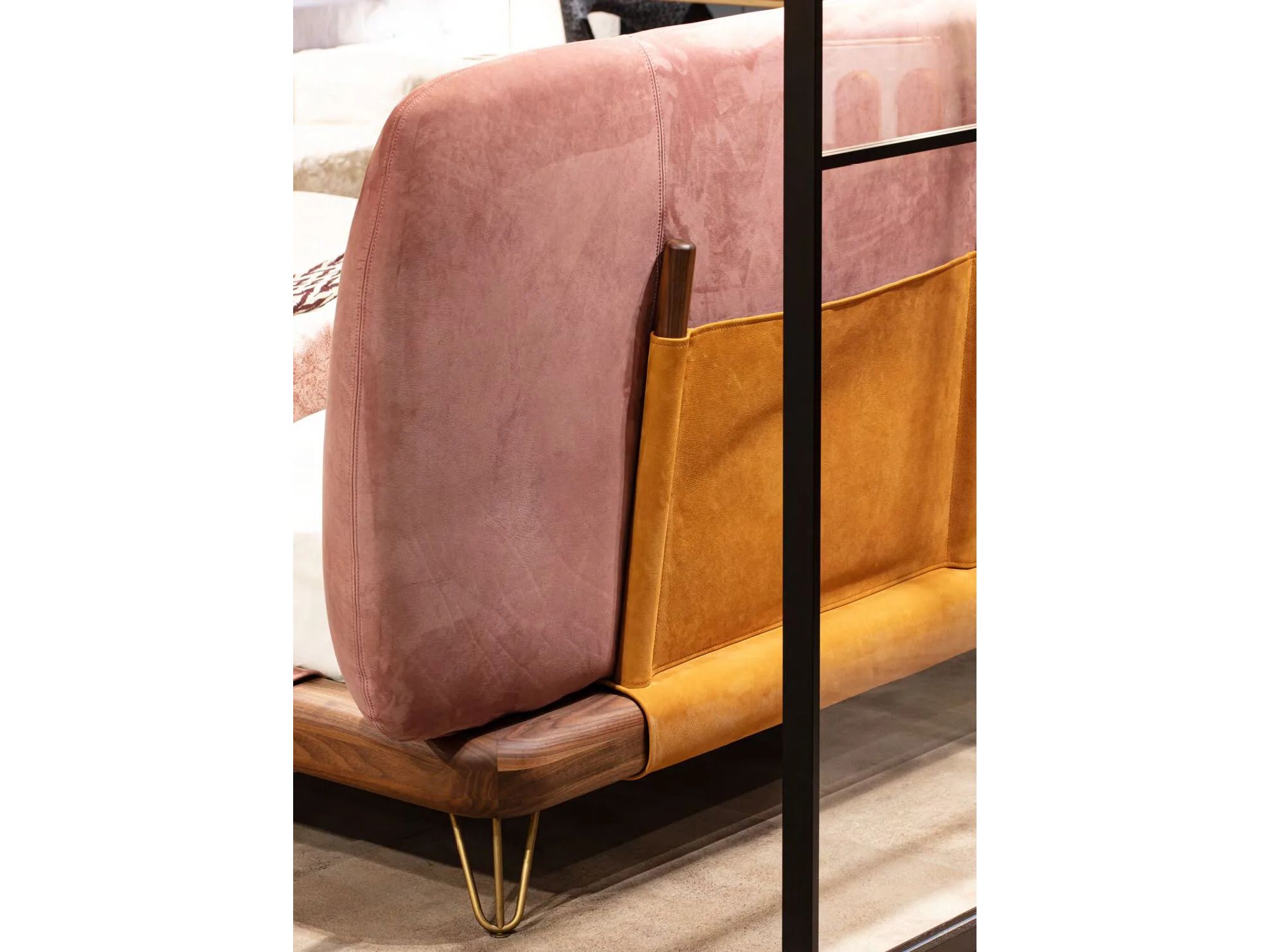 Двуспальная кровать с мягкой тканью CASA +39 ENCORE Italia ARCH-00123334 - Вид №12