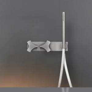 Настенный 2 прогрессивные смесители, установленные для ванной / душа с цилиндрический ручной душ диаметр 18 мм  ZIQ43 CEADESIGN