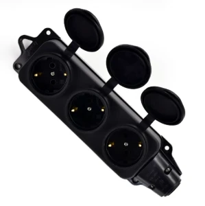 Розетка наружной установки тройная с заглушками 2Р+РЕ 1х16А 220-240V черный