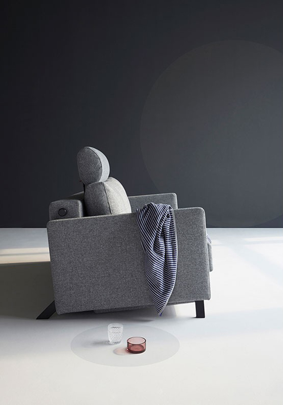 Диван Cubed 140 с подушками, подлокотниками Rests и черными ножками, гранит Innovation Living CUBEDS7 - Вид №1