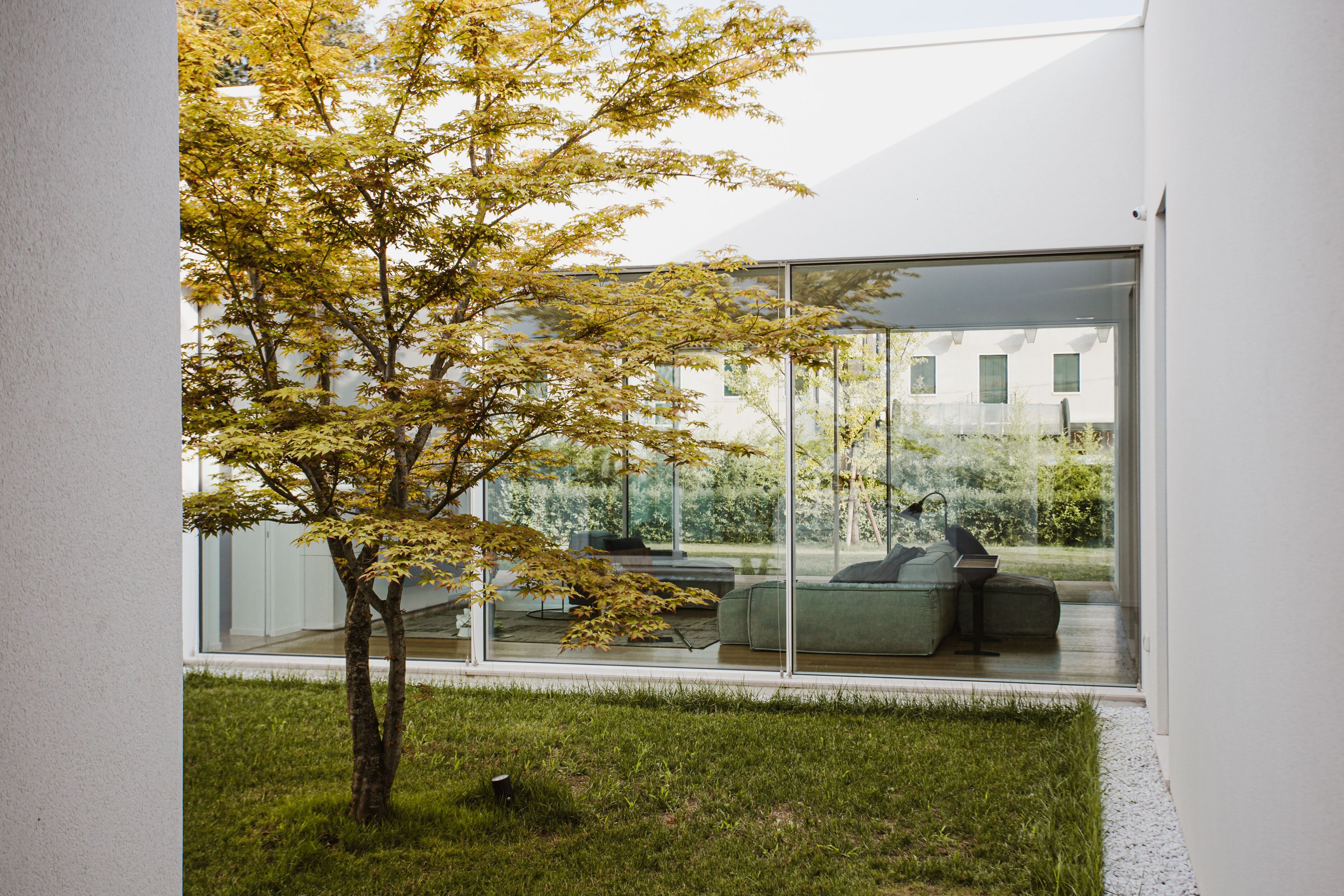 Алюминиевое раздвижное окно Impronta XTRAVISION ARCH-00071197 - Вид №2