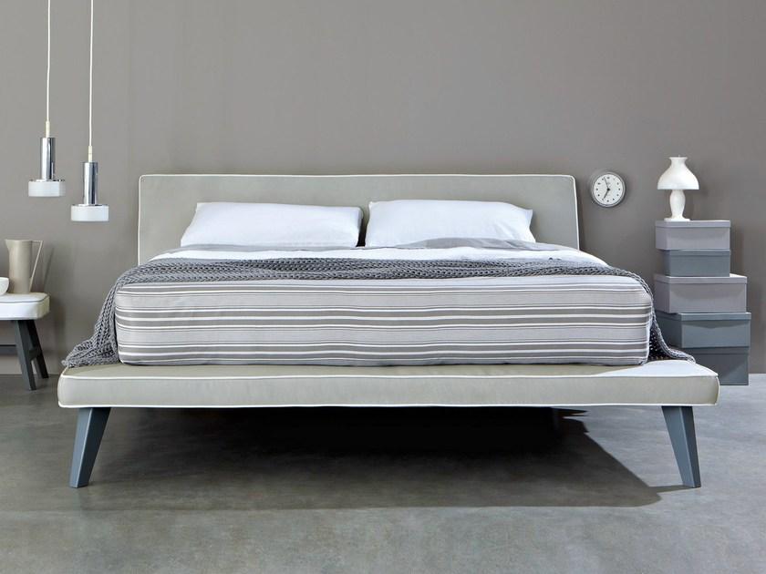 Gervasoni Кровать из мягкой ткани с обитым изголовьем Beds sun-id-1453310 - Вид №3