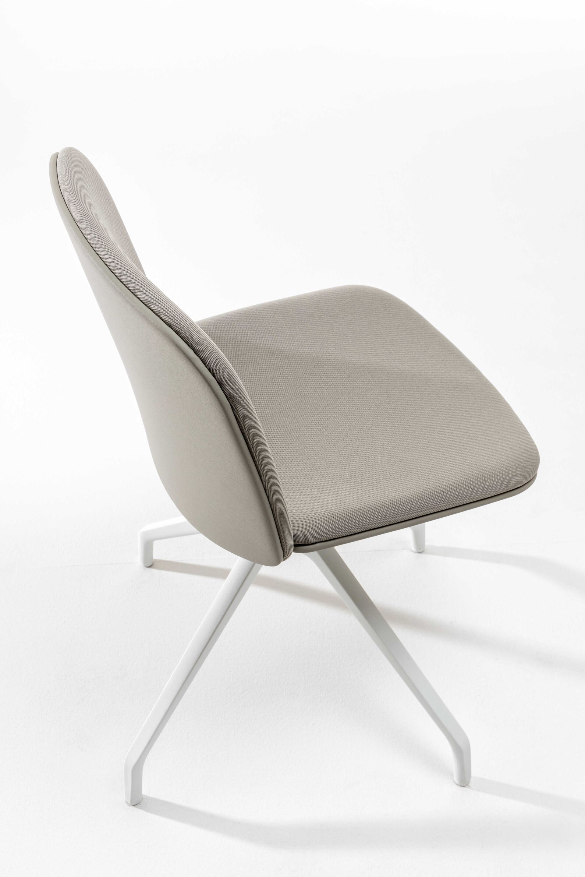 Тканевый мягкий поворотный стул VAGHI Free Soft ARCH-00152054 - Вид №4