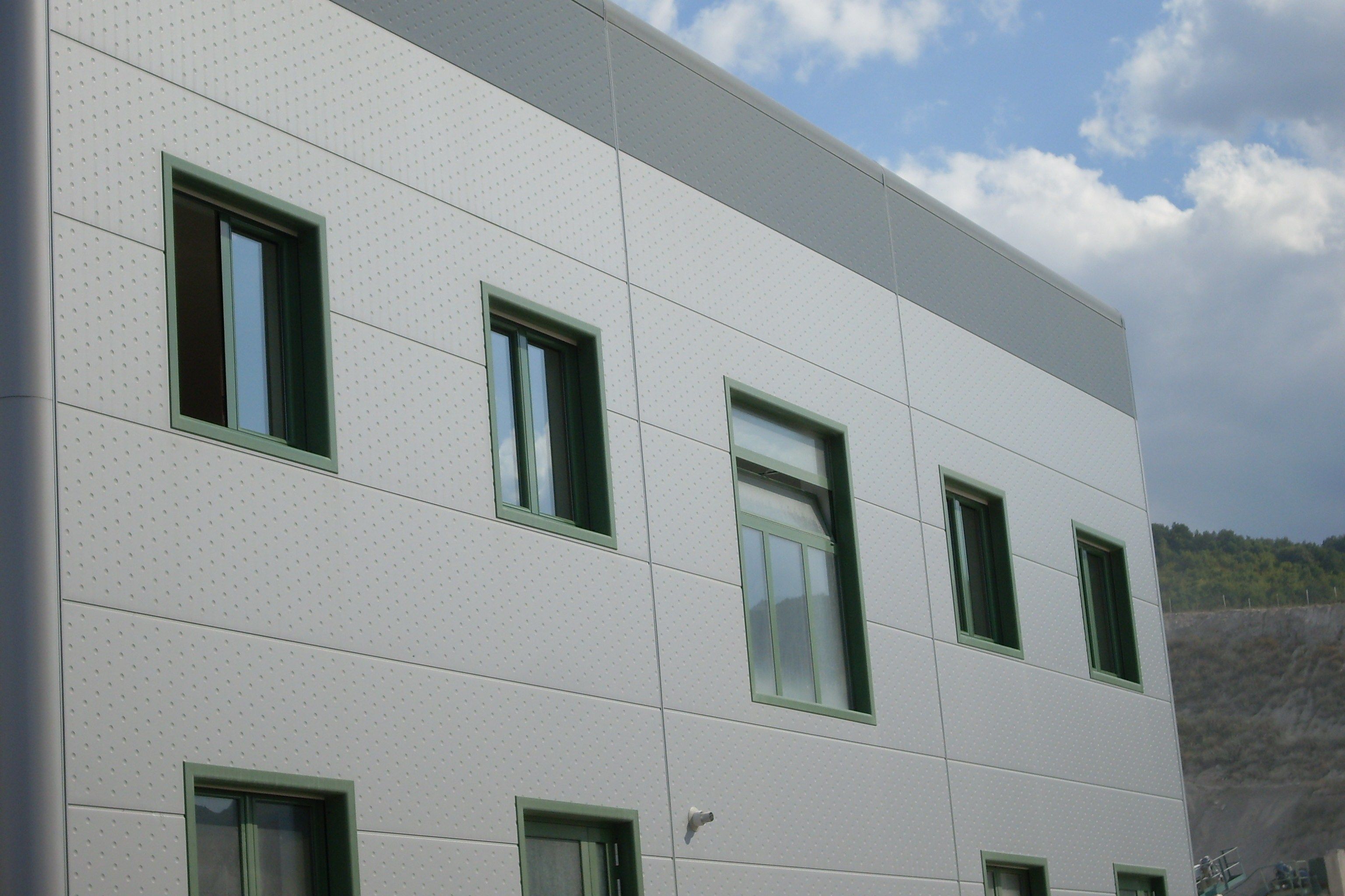 Изолированная металлическая панель для фасада ELCOM SYSTEM ТЕРМОПАРЕТЫ® ARCH-00063678 - Вид №110