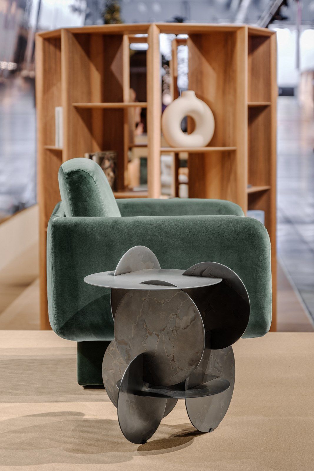 Книжный шкаф из грецкого ореха Gallotti&Radice Prism ARCH-00133969 - Вид №9