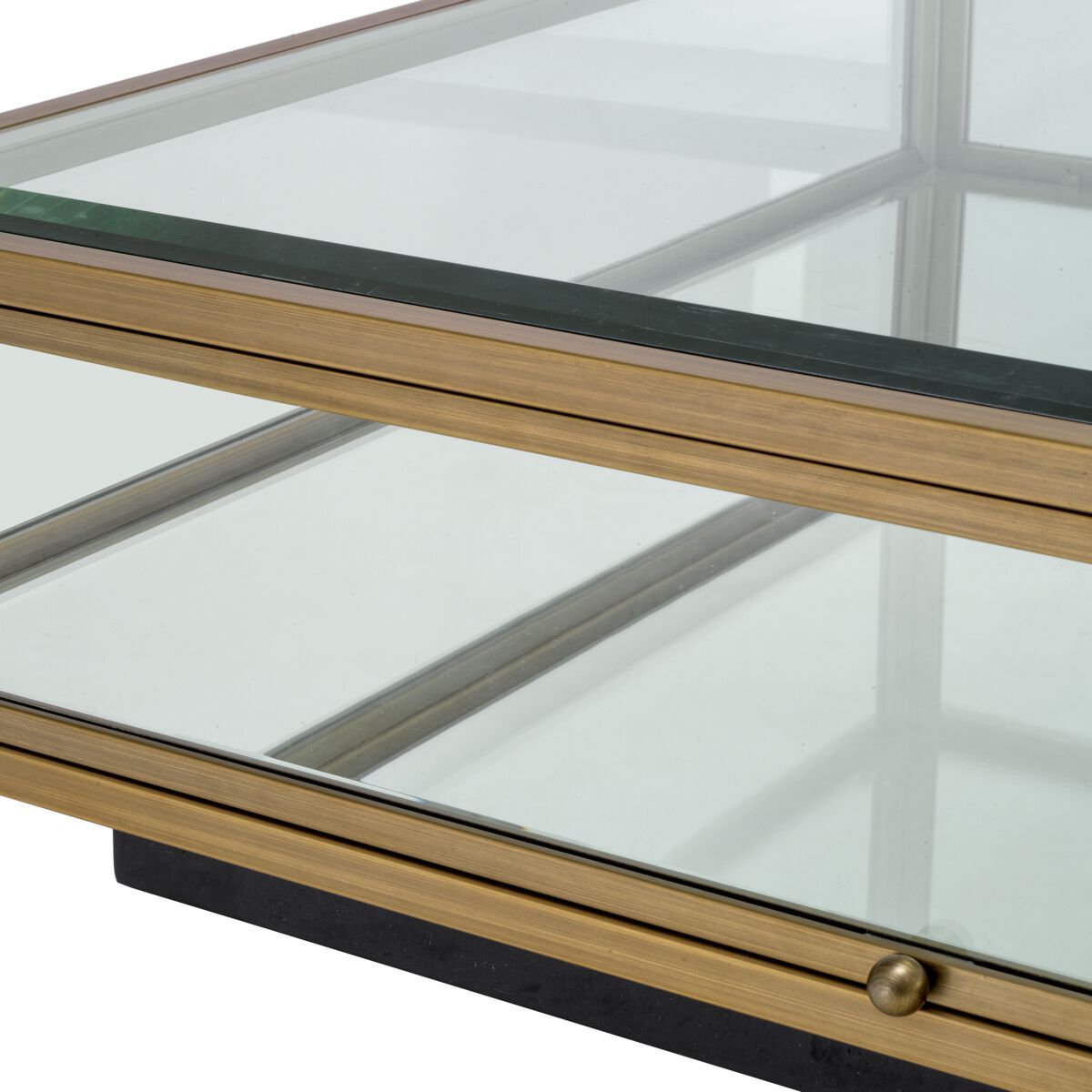 Стеклянный квадратный низкий журнальный столик Eichholtz RYAN ARCH-00095552 - Вид №4