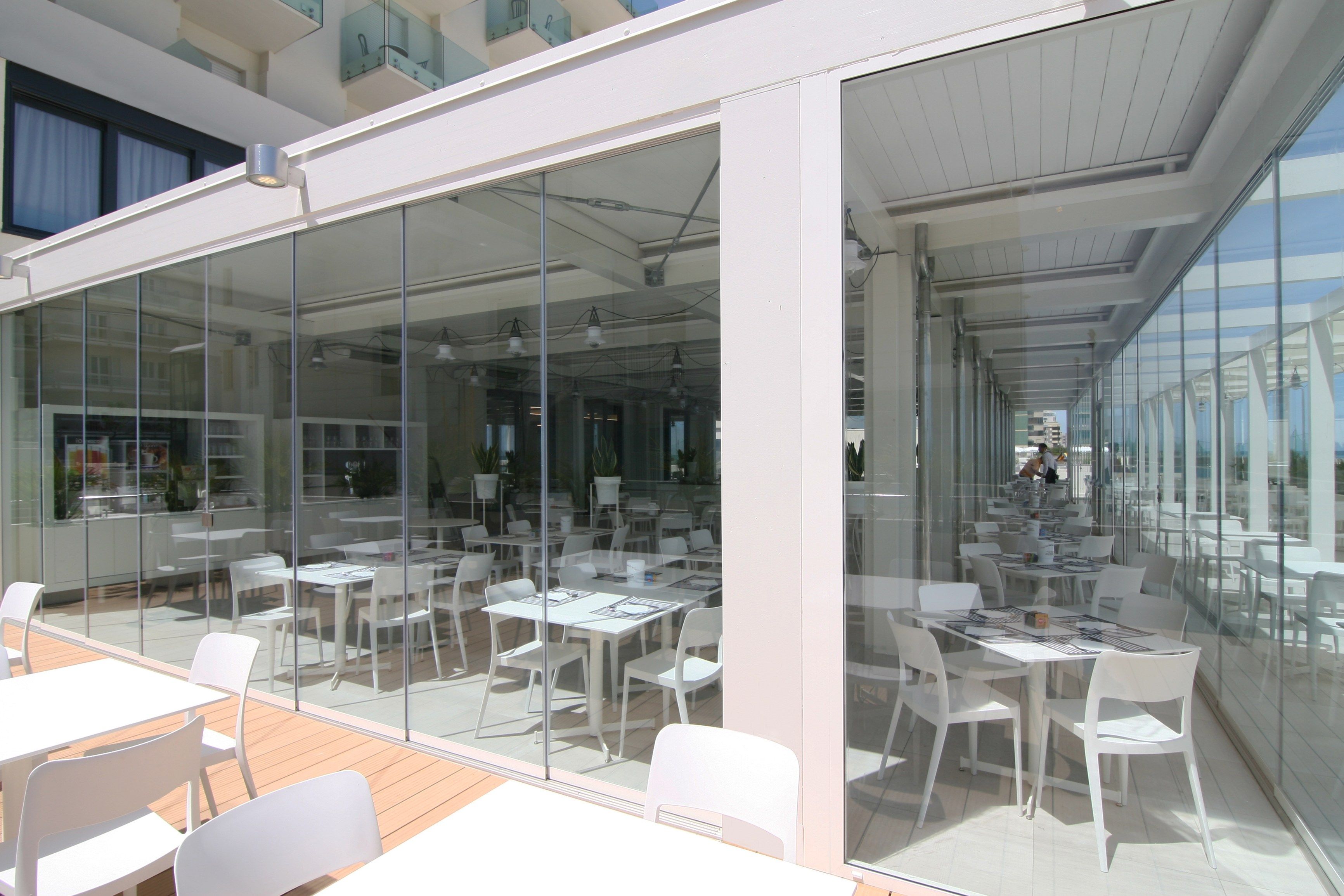 Пергола из алюминия с поворотными пластинами STUDIO 66 BLADE 180 ARCH-00037743 - Вид №23