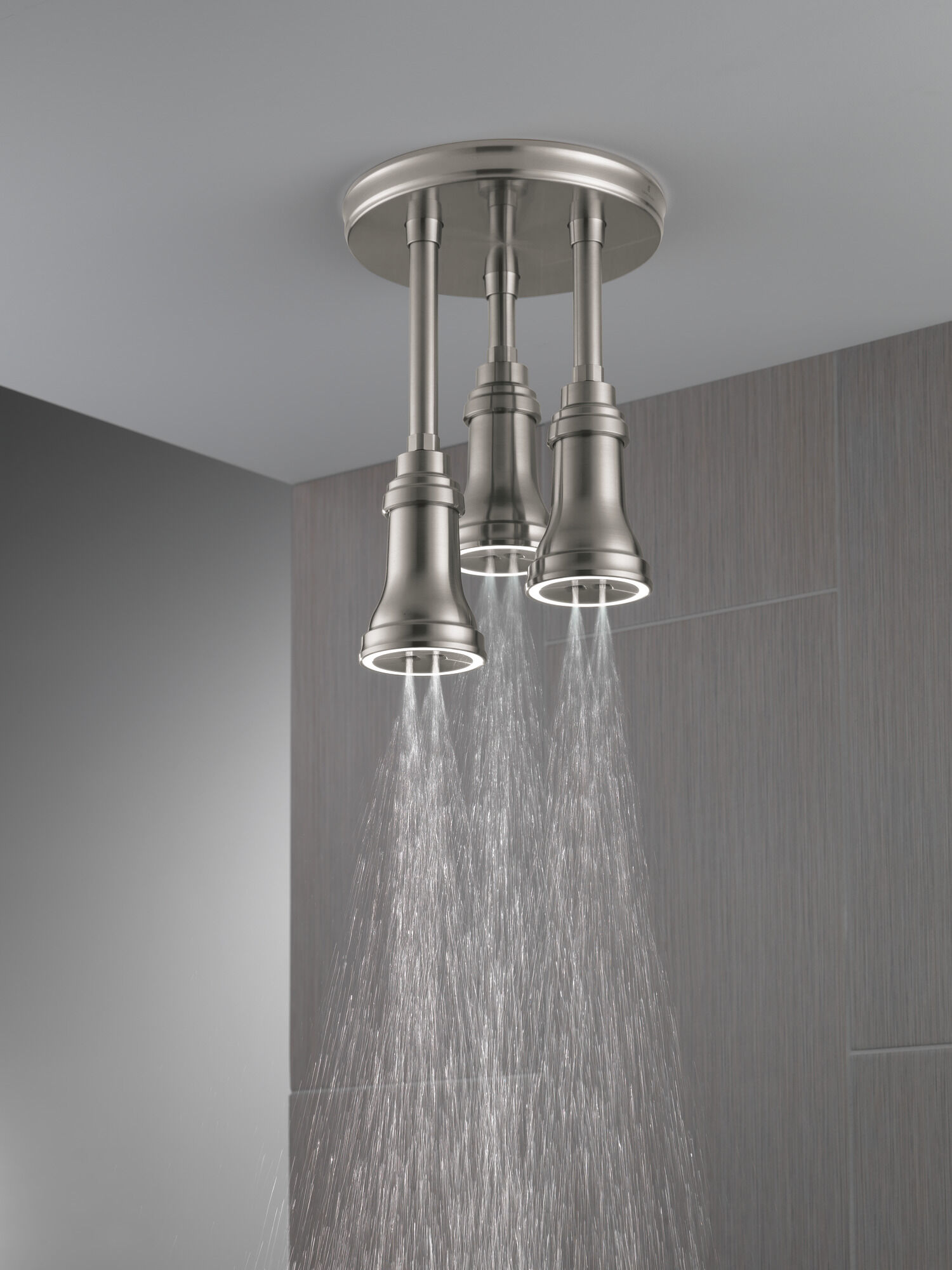 Подвесная душевая лейка Raincan со светодиодной подсветкой H2Okinetic® Delta Faucet 57190-SS25-L - Вид №5