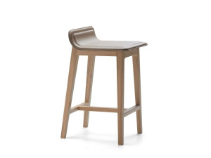 Высокий кожаный стул